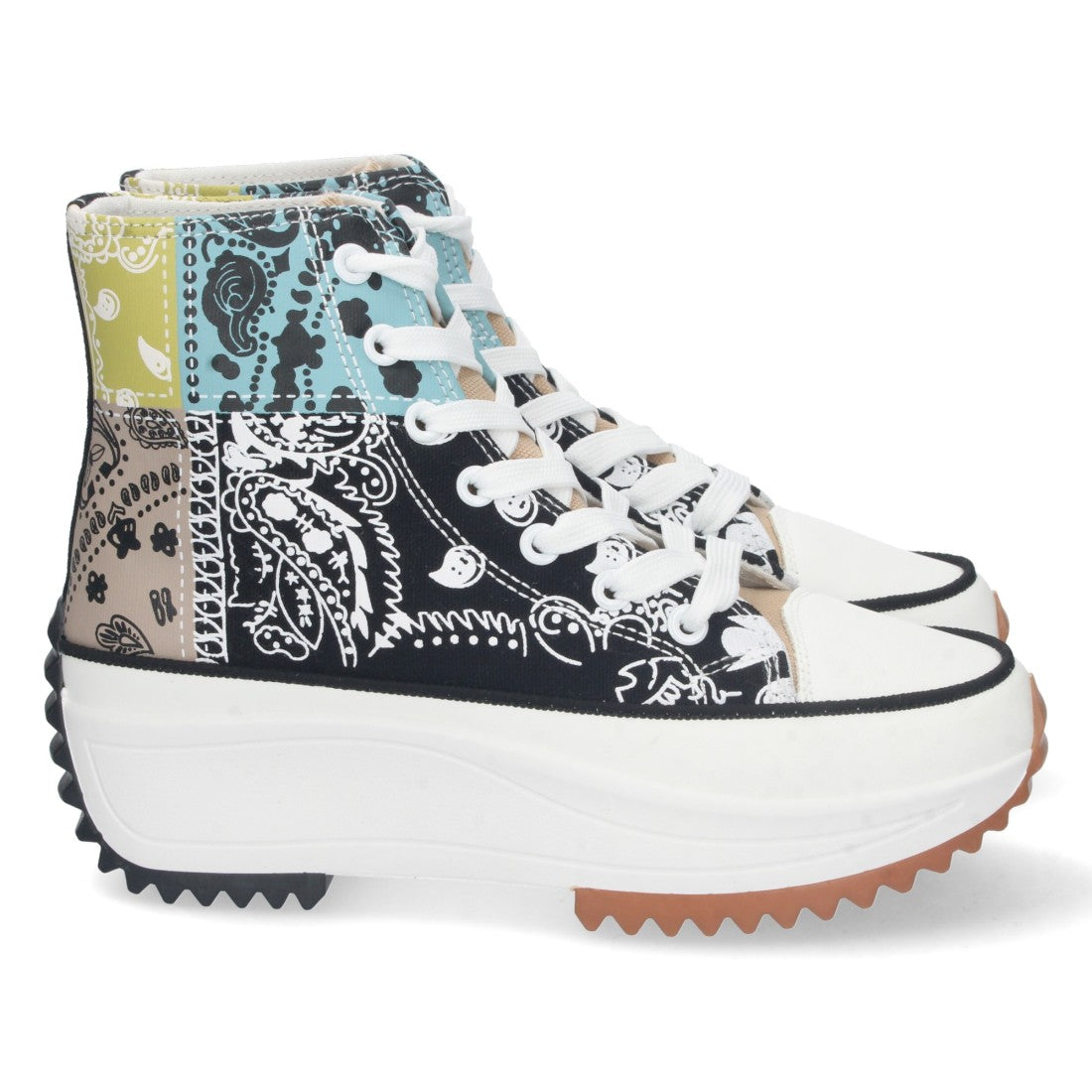 Zapatillas Negras Urbanas - Esencia Moderna