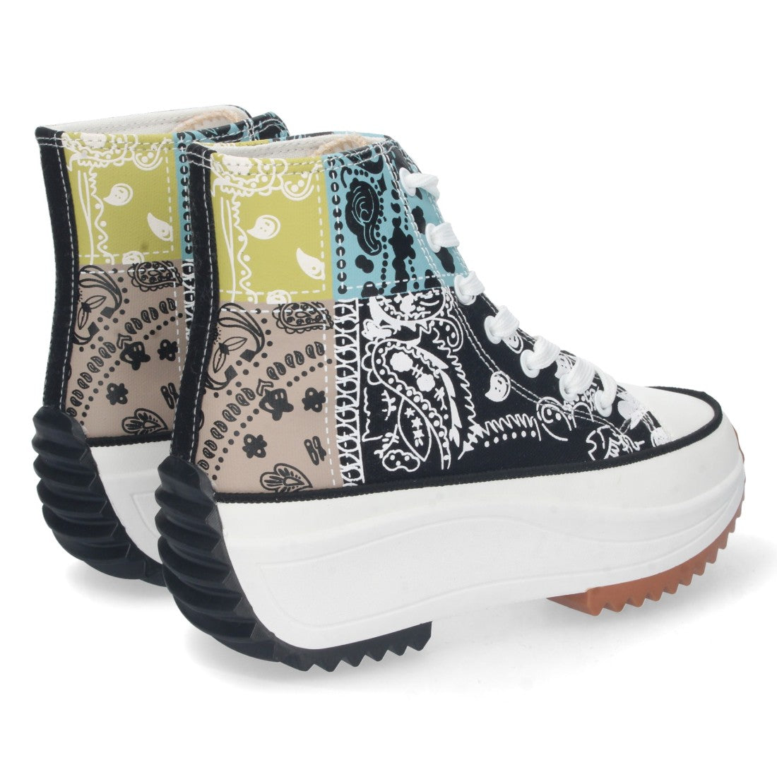Zapatillas Negras Urbanas - Esencia Moderna