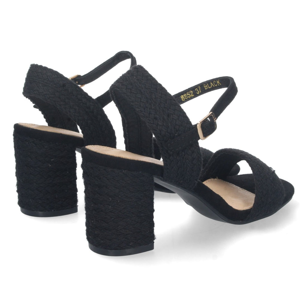 Elegante und bequeme schwarze Sandaletten mit Absatz für Partys und Hochzeiten