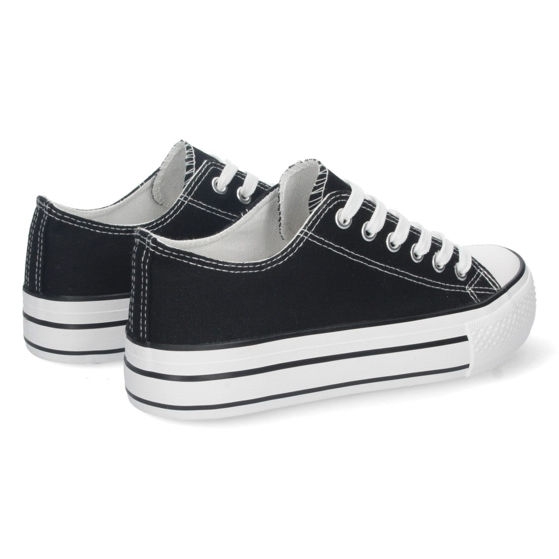 Zapatillas Negras Deportivas - Poder Dinámico