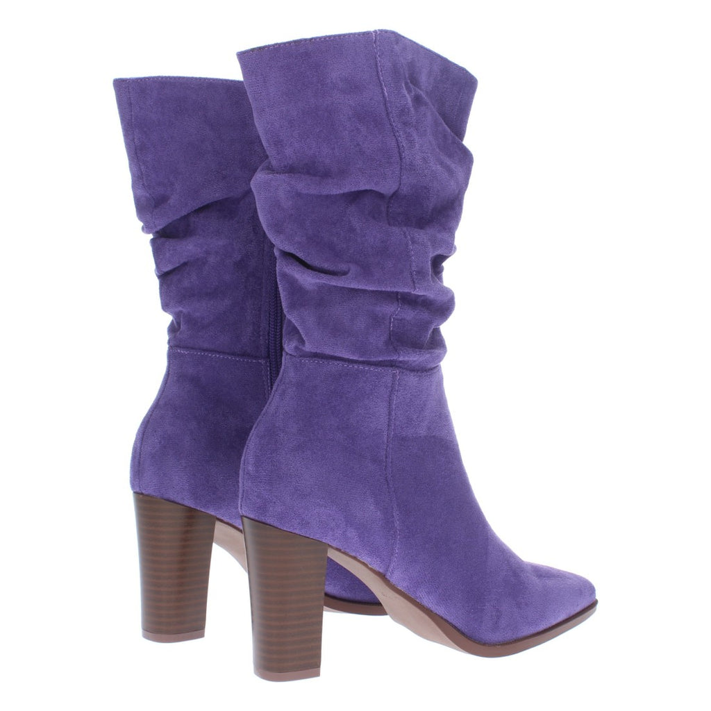 Lila Stiefel mit gerafftem Schaft und Absatz