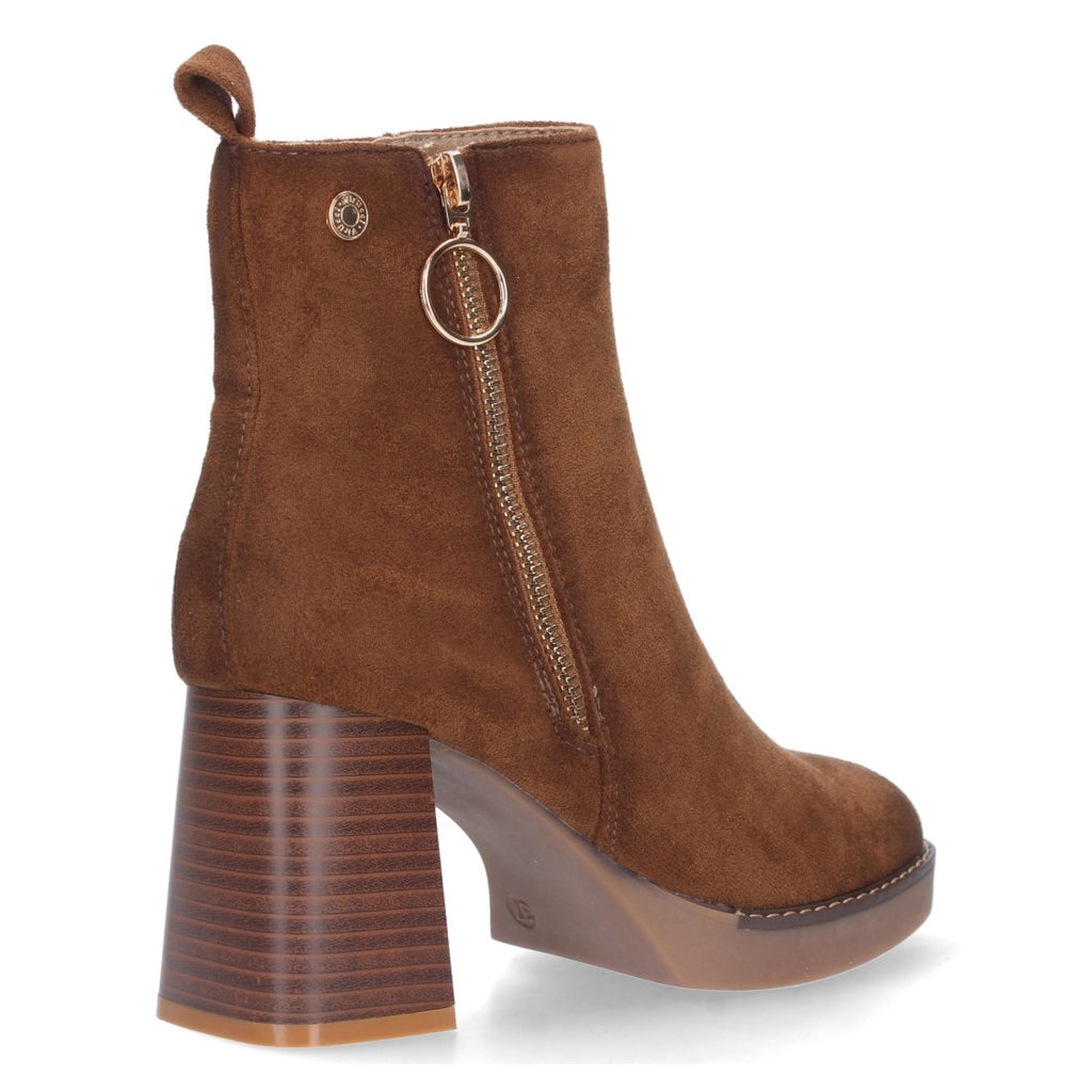 Botas Altas Elegantes - Cuero