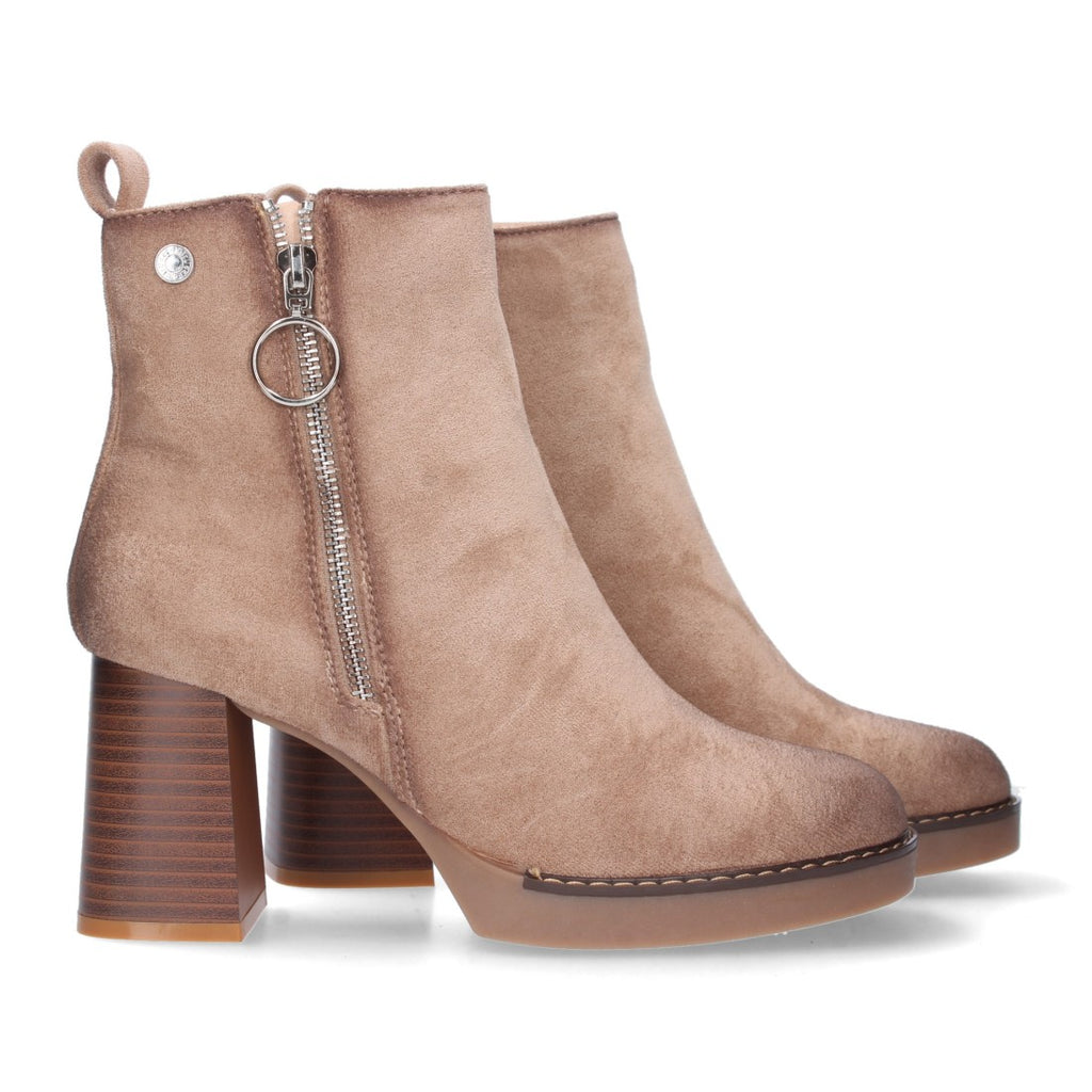 Botas Altas Elegantes - Hielo