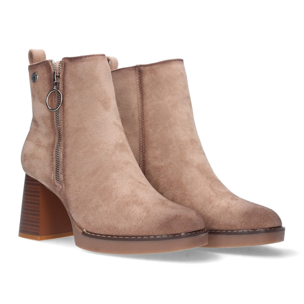Botas Altas Elegantes - Hielo