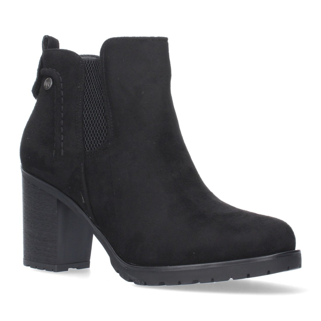 Botas Negras Altas - Sofisticación Total