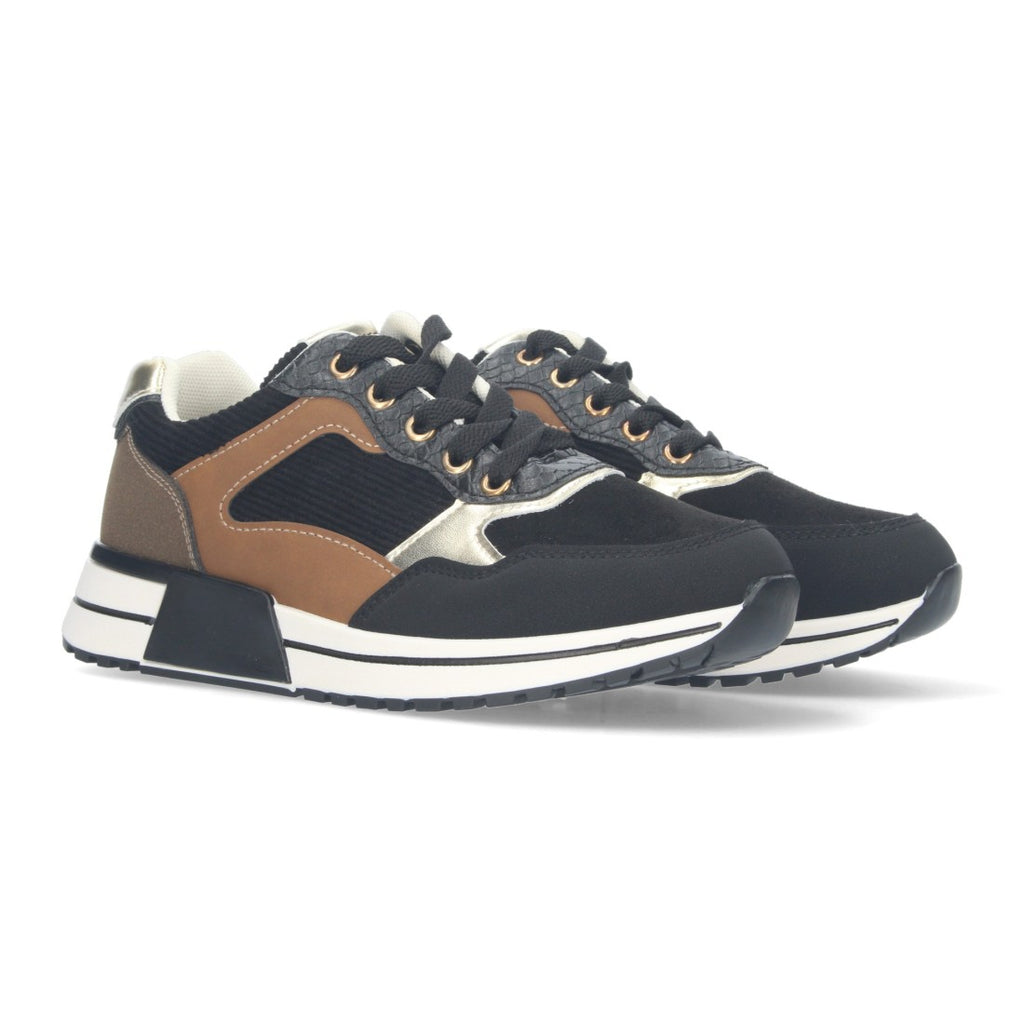 Schwarze Sneaker für Damen | Urbaner Look und Essential Style