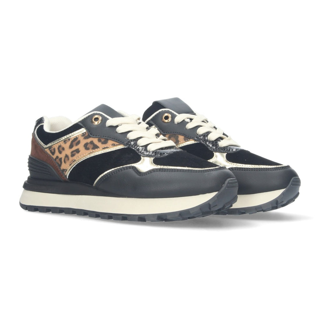 Zapatillas Negras Deportivas - Elegancia Atemporal