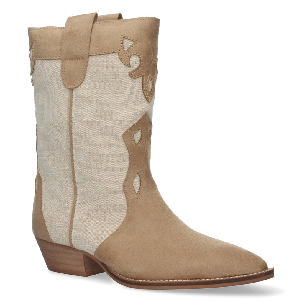 Elegante camel Stiefel mit Absatz
