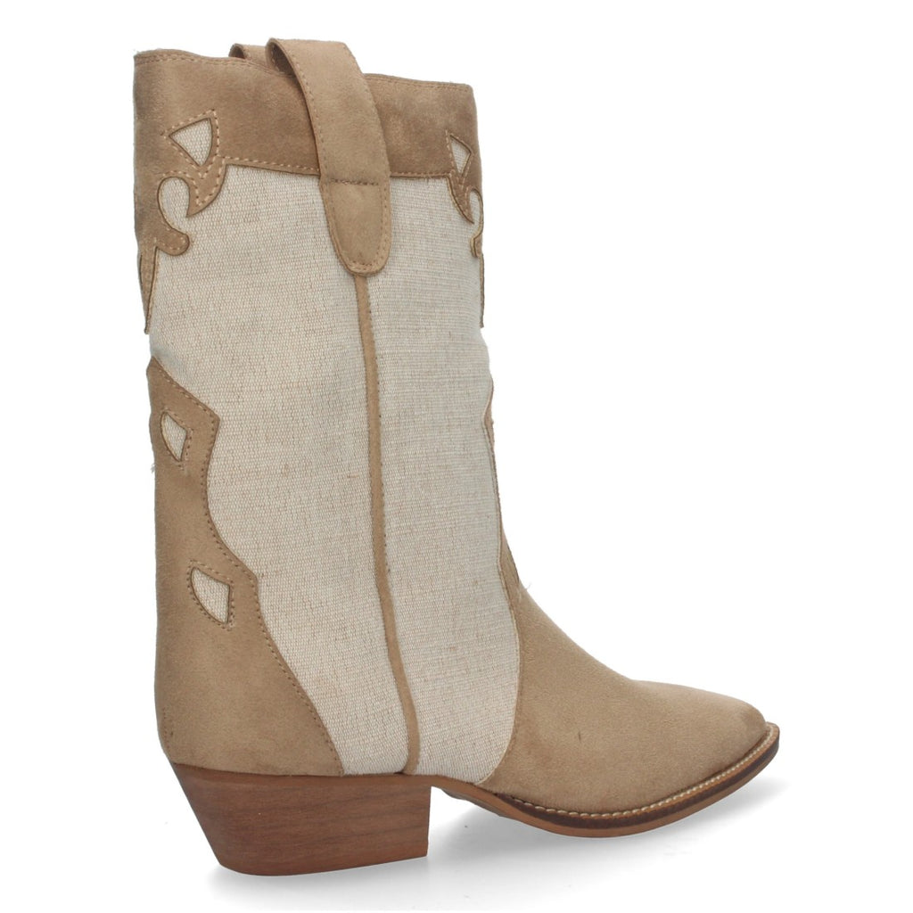 Elegante camel Stiefel mit Absatz