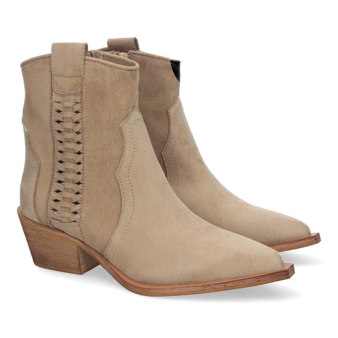 Elegante beige Stiefel mit Absatz