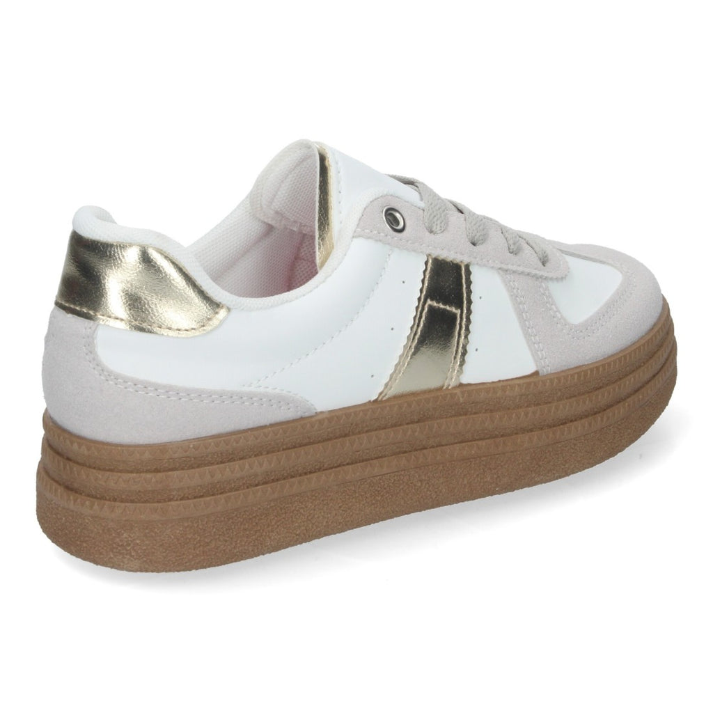 Zapatillas Doradas - Lujo Deportivo