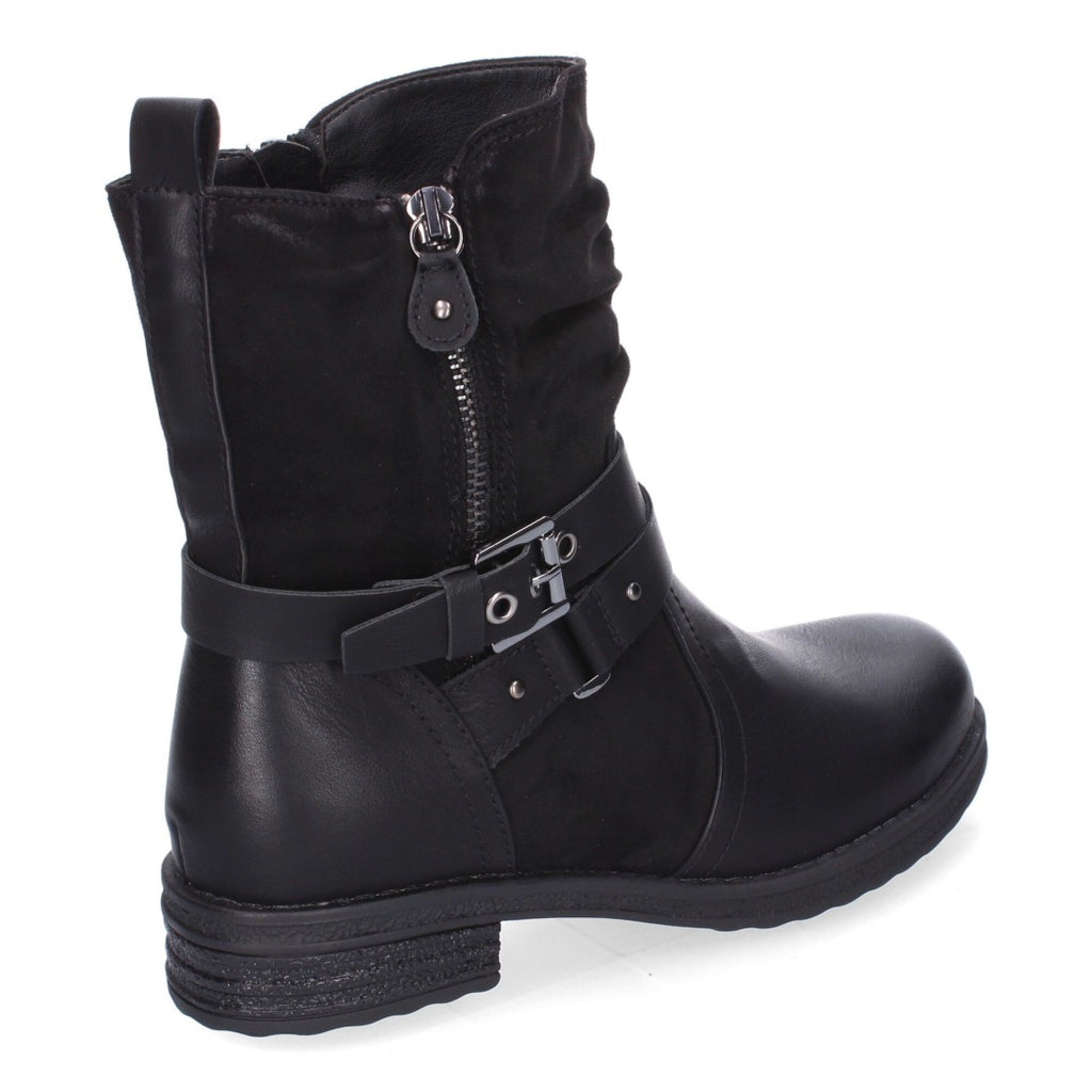 Elegante schwarze Stiefel mit Absatz