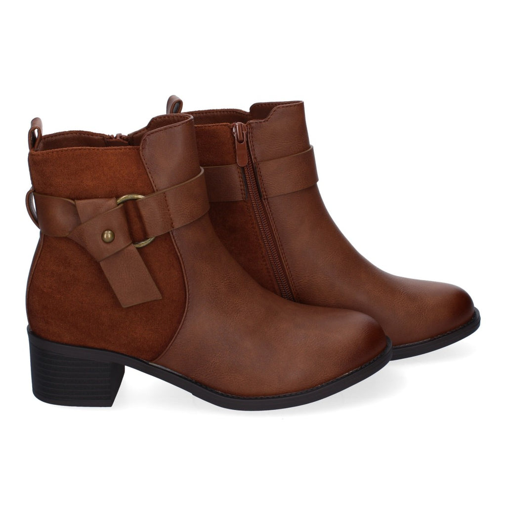 Botines Elegantes Camel con Detalles Distintivos