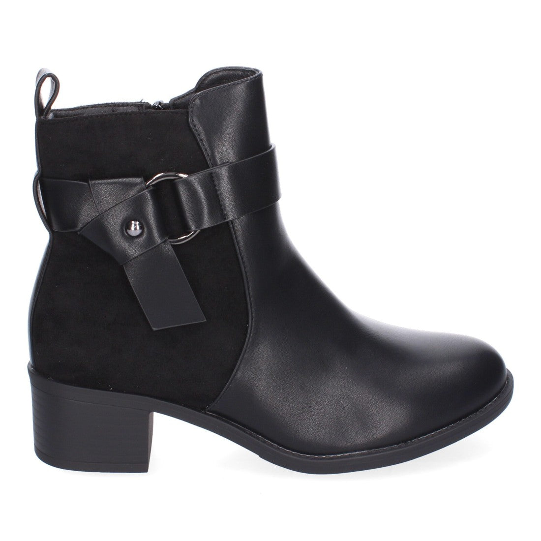 Botines Elegantes Negro con Detalles Distintivos