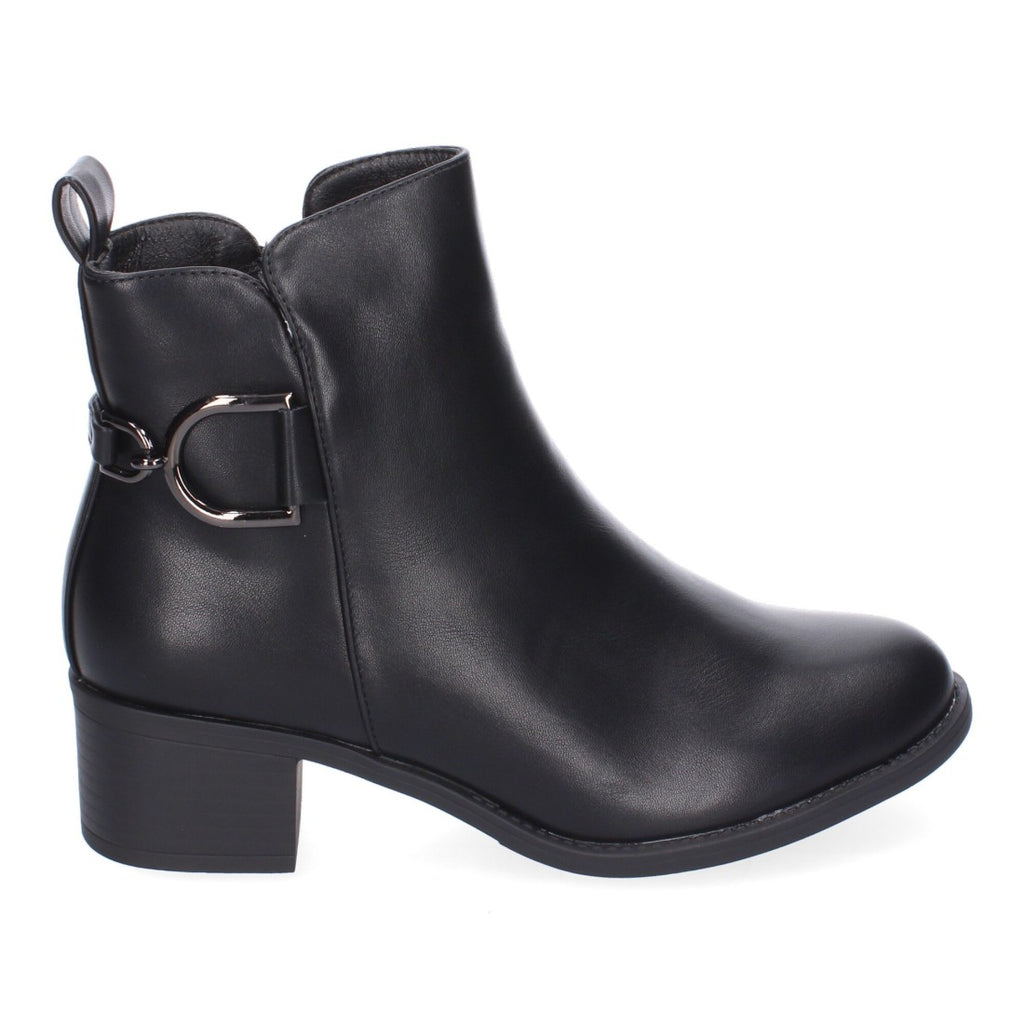 Botines Elegantes Negro con Detalles Distintivos