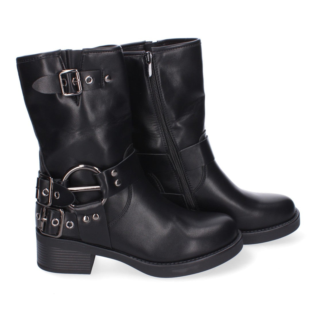 Botines Elegantes Negro con Detalles Distintivos
