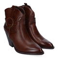 Botines Cowboy con Adorno Metálico - Marrón