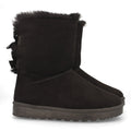 Botines Elegantes Negro con Detalles Distintivos