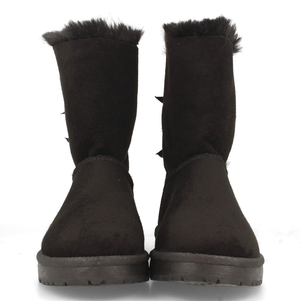 Botines Elegantes Negro con Detalles Distintivos