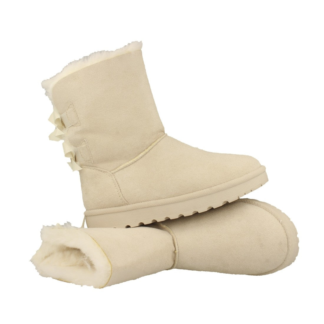 Botines Elegantes Beige con Detalles Distintivos