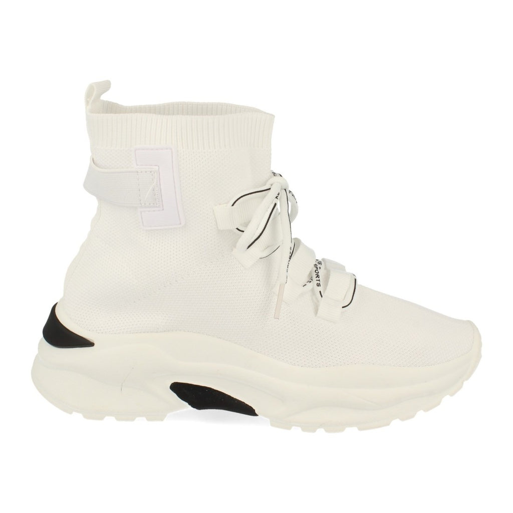 Zapatillas Blancas Minimalistas - Pureza Esencial
