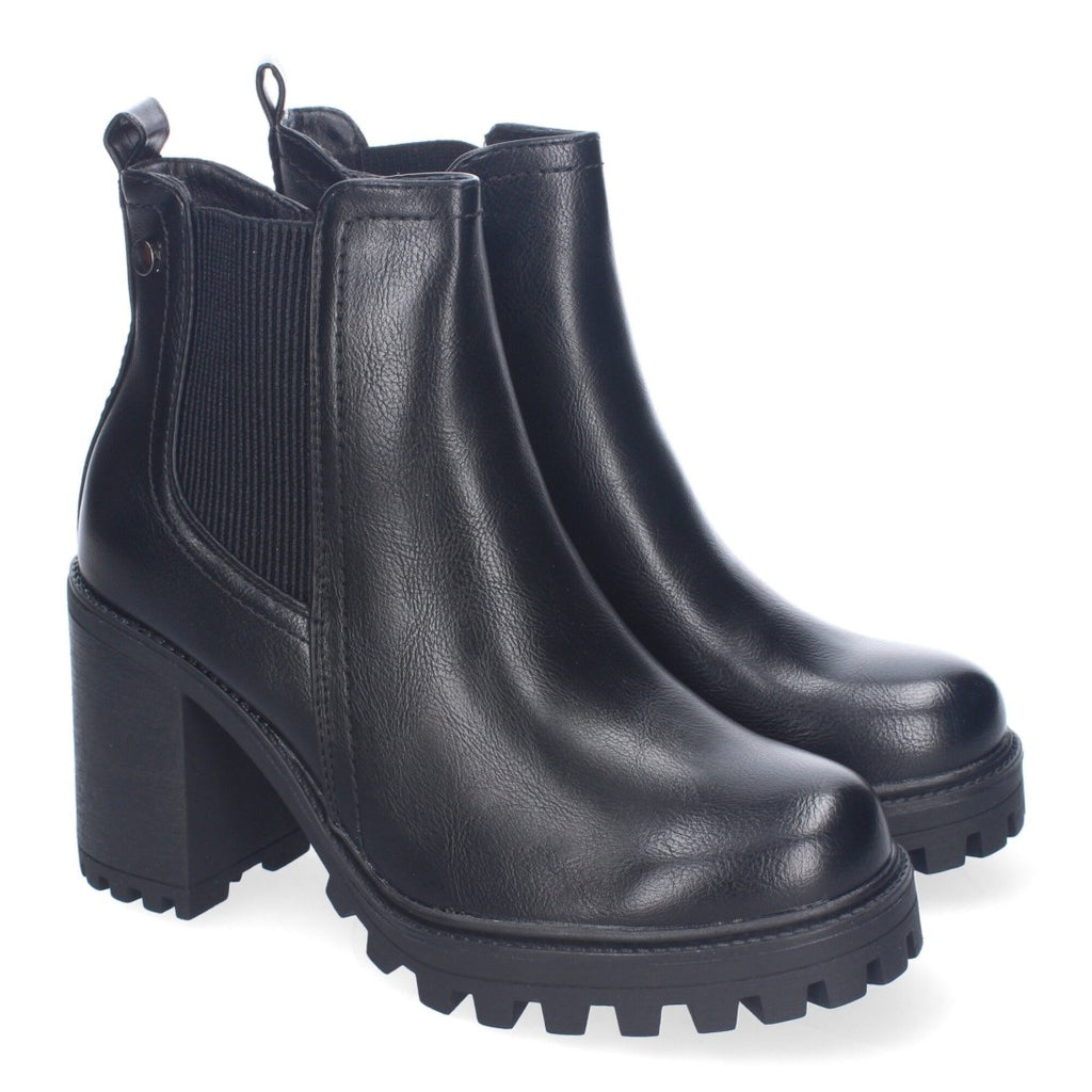 Botas Beige Elegantes con Tacón