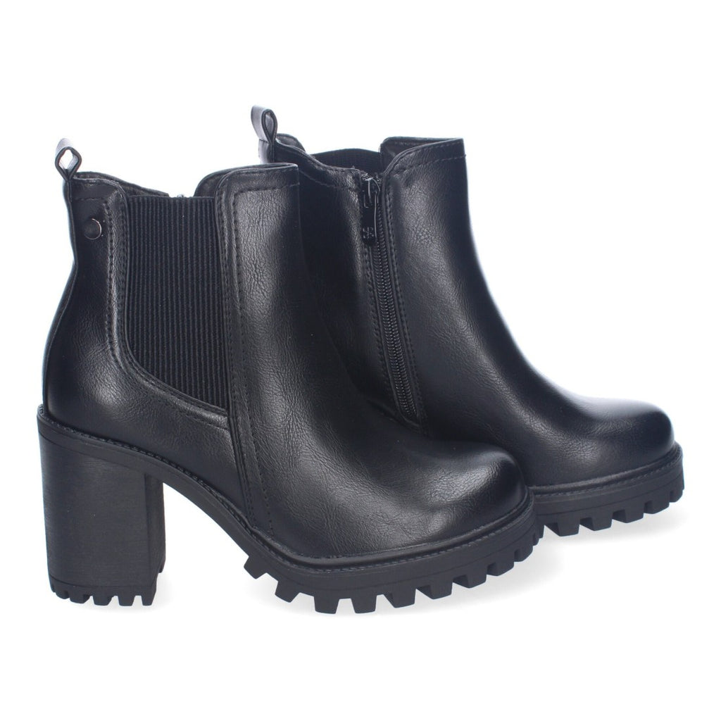 Botas Beige Elegantes con Tacón