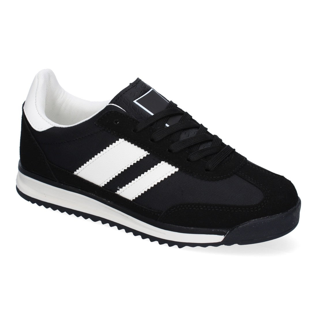 Zapatillas Negras Casual - Elegancia Urbana