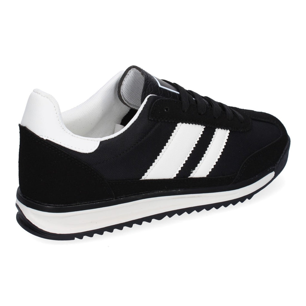 Zapatillas Negras Casual - Elegancia Urbana