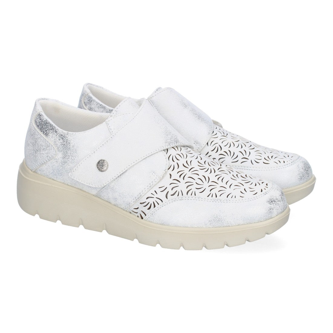 Zapatillas Plata Deportivas - Brillo Moderno