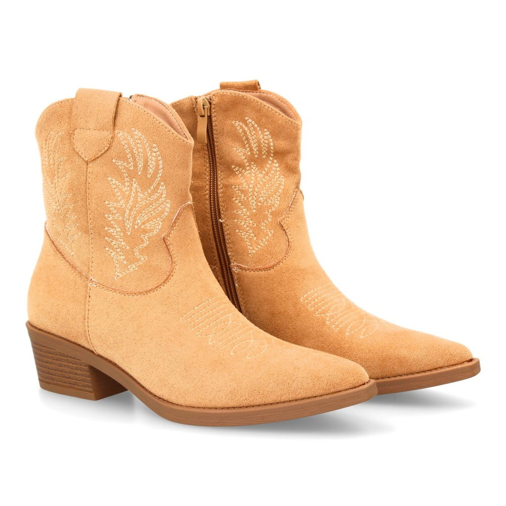 Botas Beige Altas - Sofisticación Neutra