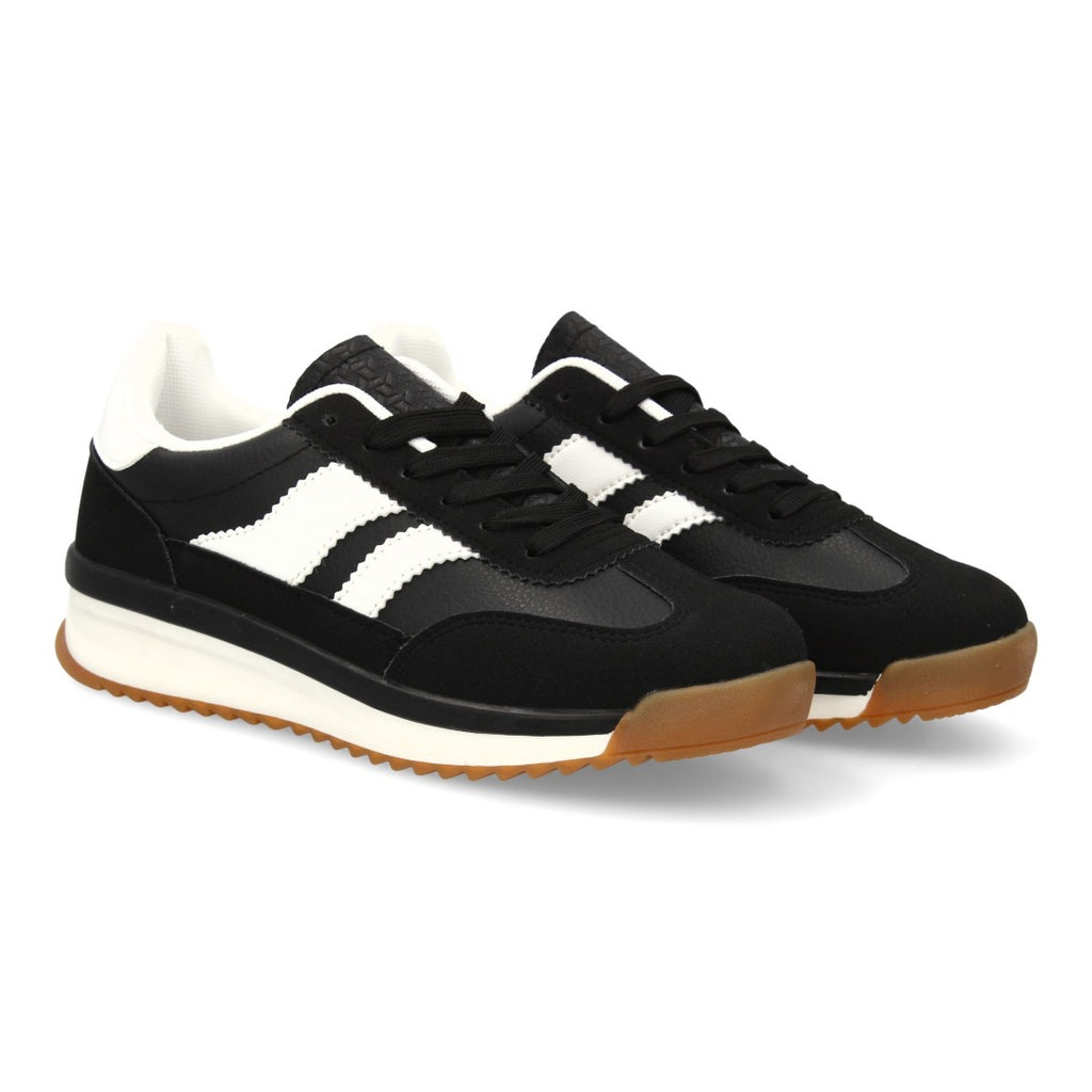 Zapatillas Negras Casual - Sofisticación Esencial