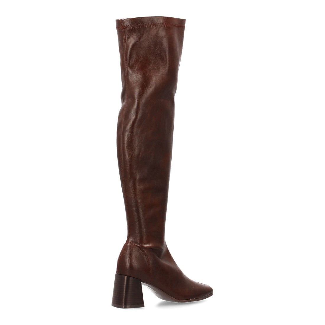 Elegante hohe braune Stiefel mit Absatz
