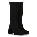 Elegante, mondäne schwarze Stiefel mit Absatz