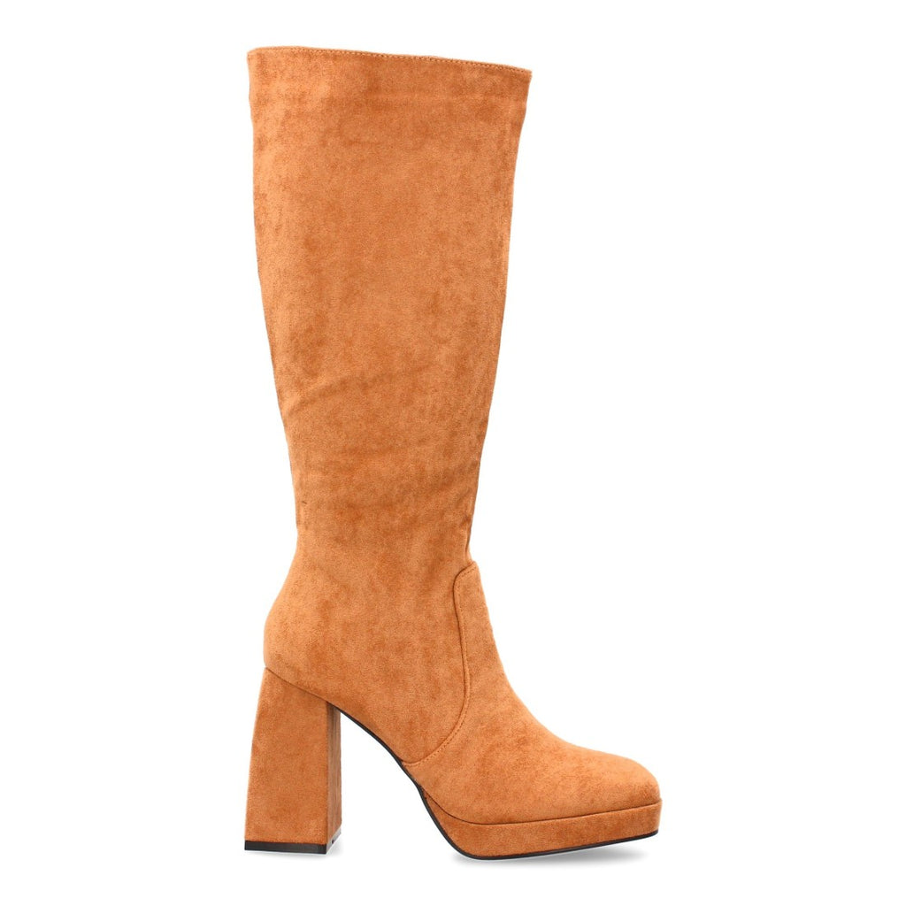 Elegante spitze Stiefel in Camel mit Absatz