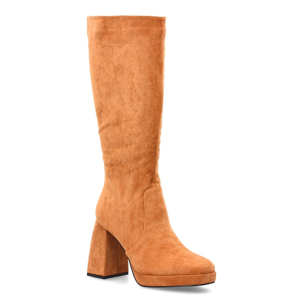 Elegante spitze Stiefel in Camel mit Absatz