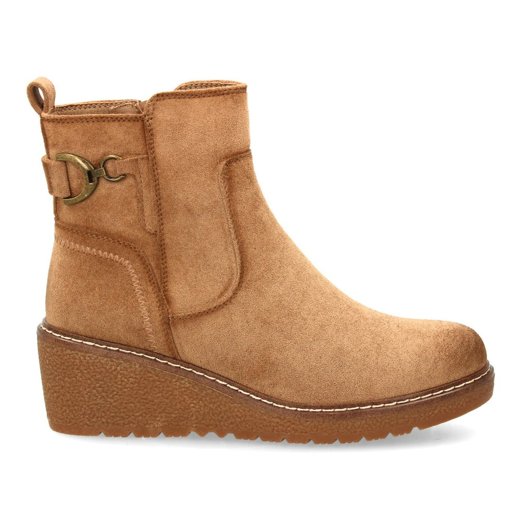 Botines Cuña Kaki con Adorno Metálico Lateral y Cremallera