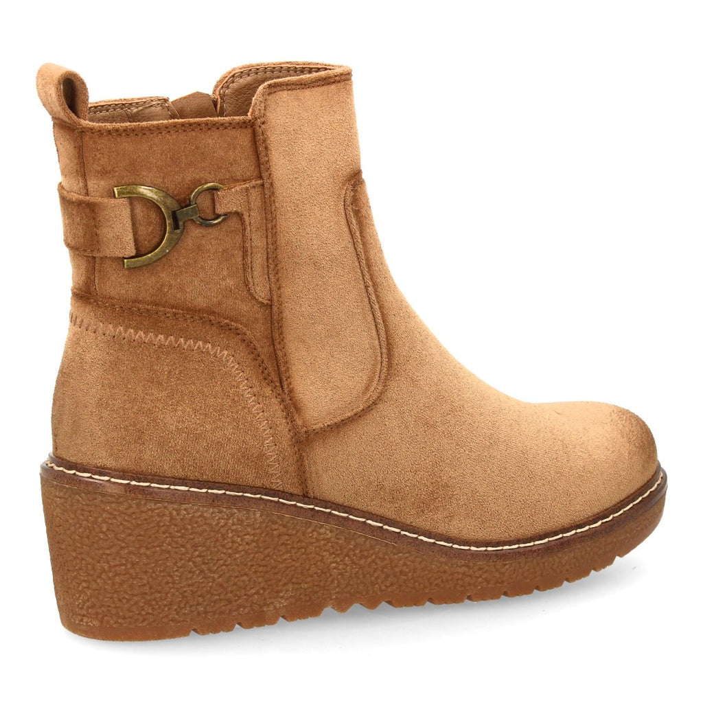 Botines Cuña Kaki con Adorno Metálico Lateral y Cremallera