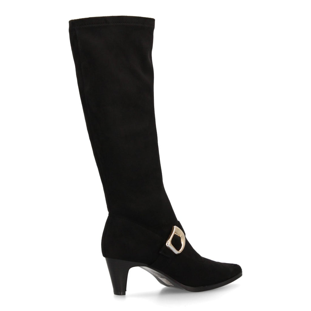 Bequeme schwarze Stiefel im urbanen Stil