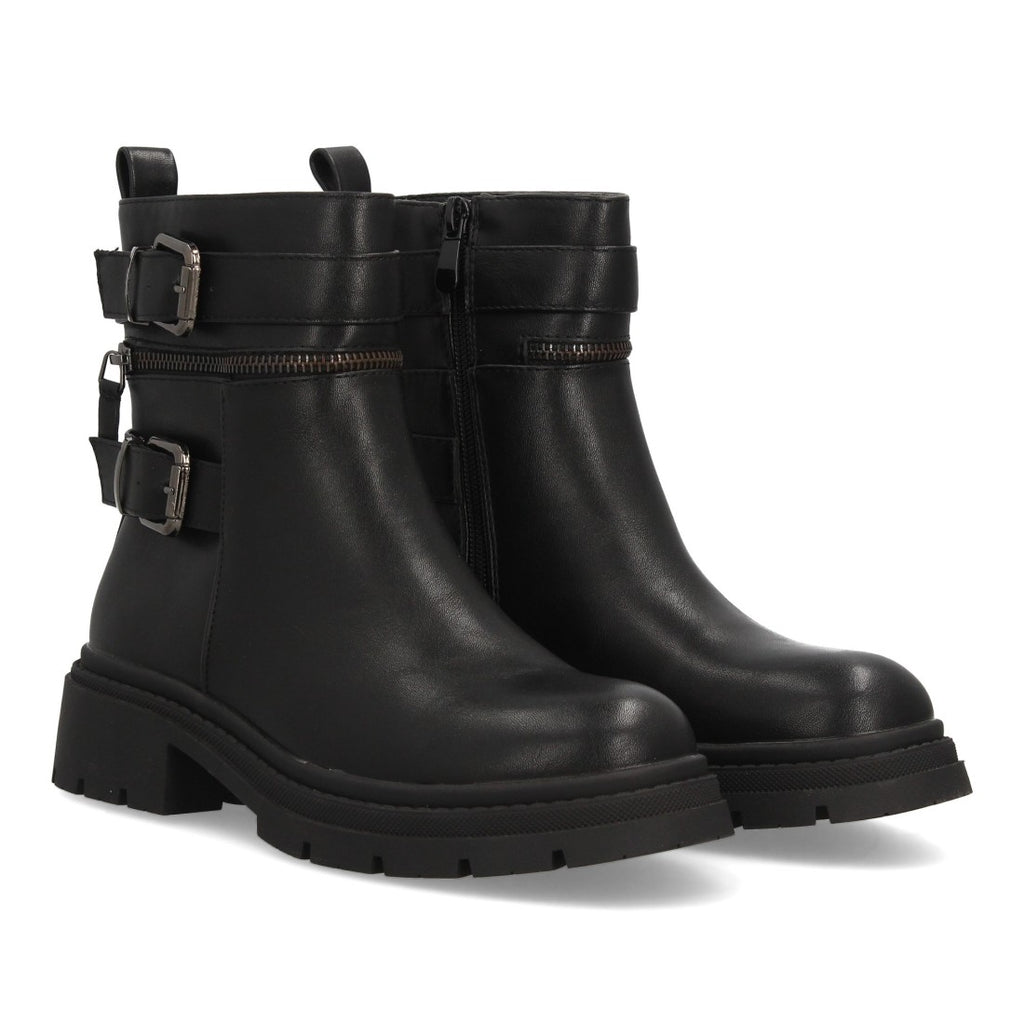 Botas Negras Elegantes con Tacón