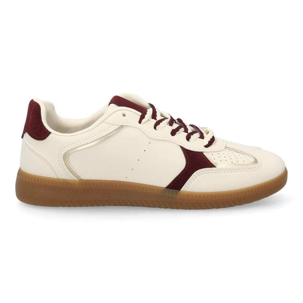 Weiße Sneaker für Damen | Sportliche Reinheit und frischer Stil