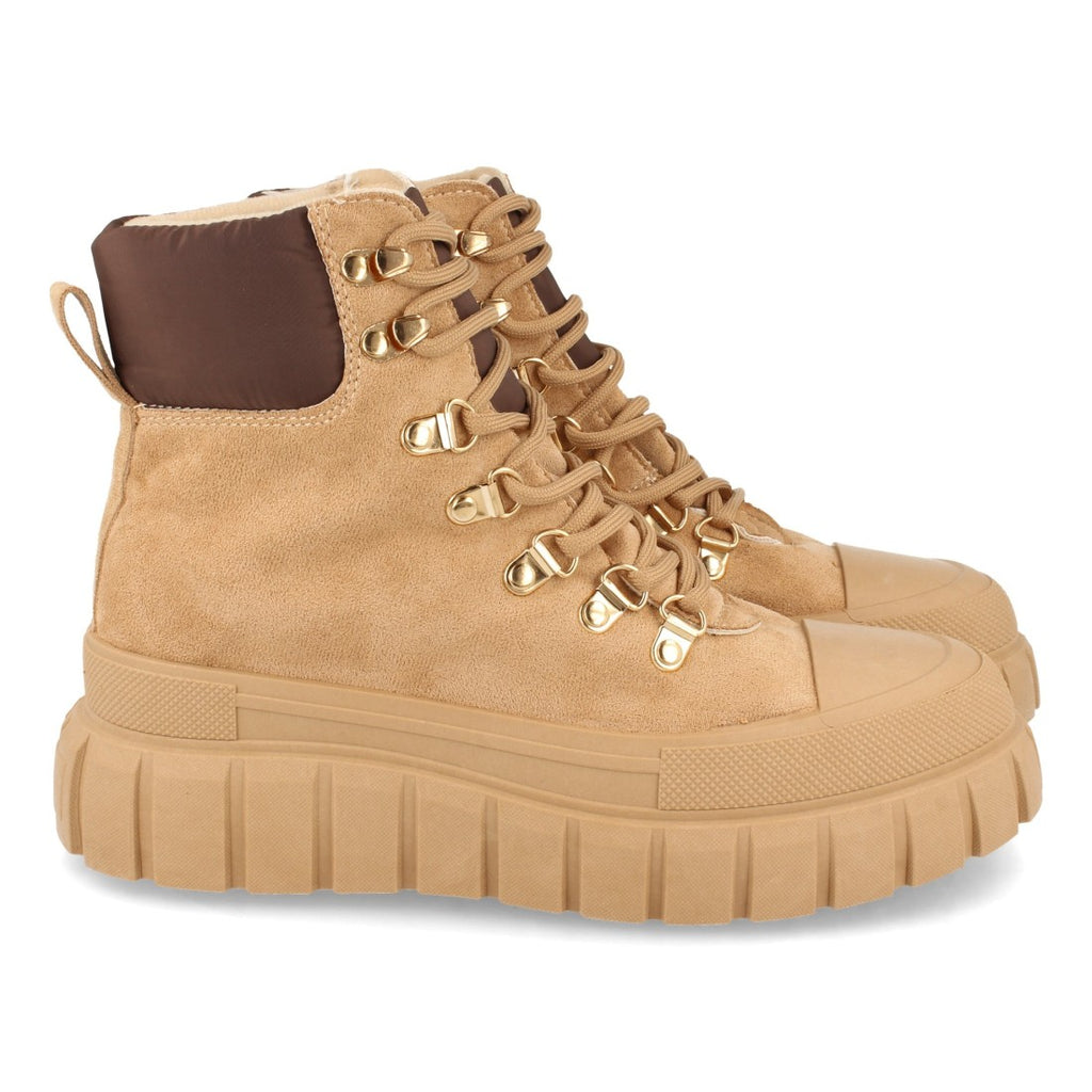 Khakifarbene Damenstiefel | Militärstil und Urban Attitude