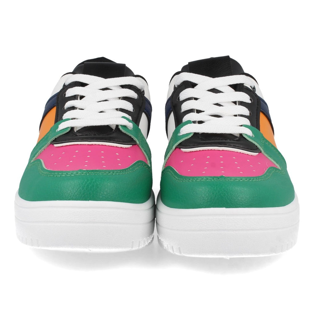 Zapatillas Naranjas - Energía Solar