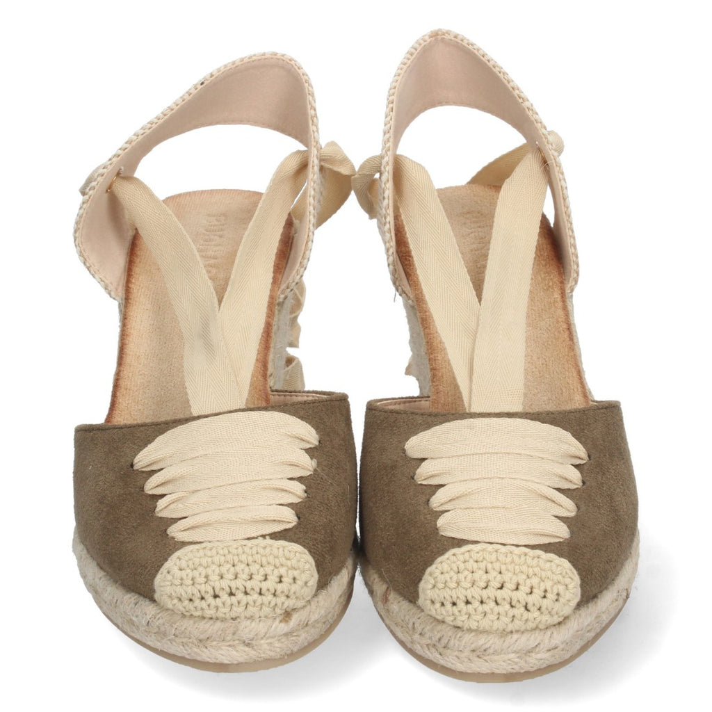 Grüne Espadrille-Keilsandalen mit geschlossenem Vorderblatt und Schnürung