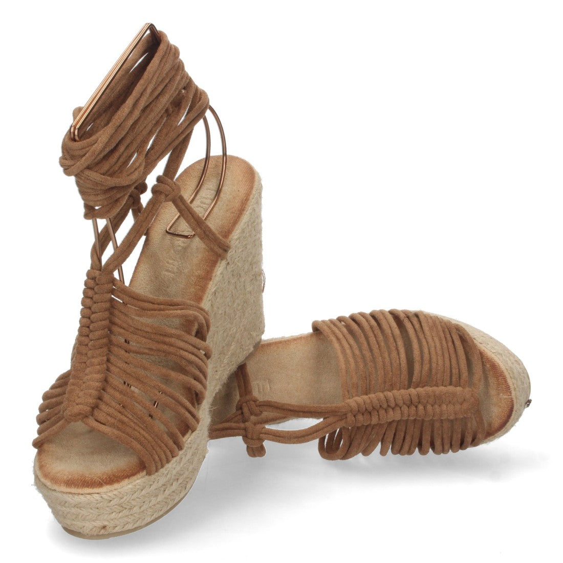 Sandalias Camel Planas Sofisticadas Mujer
