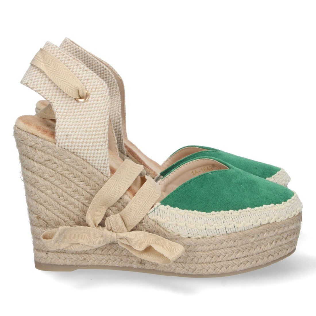 Grüne Sandalen mit Keilabsatz aus Jute, geschlossenem Oberteil und geflochtenen Schnürsenkeln