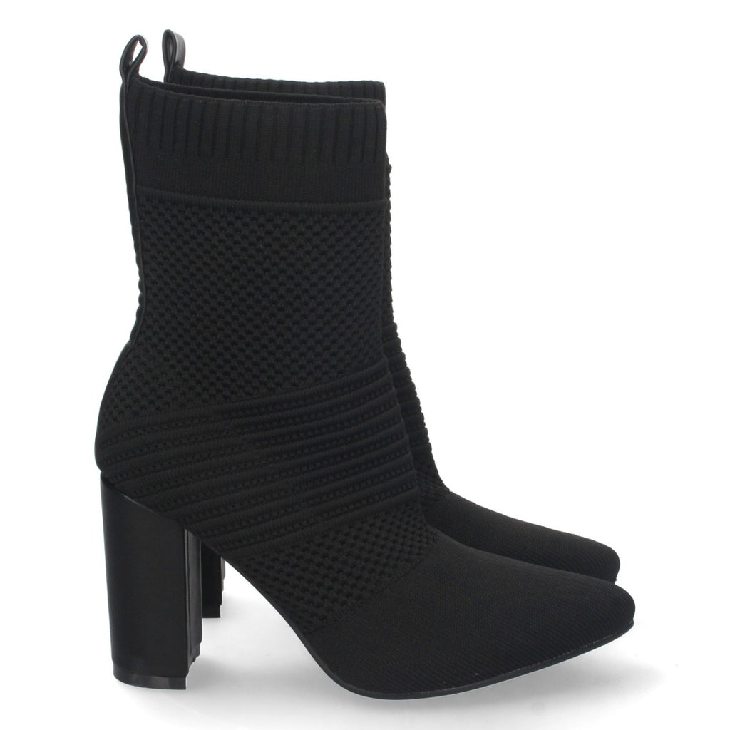 Botas Negras Altas - Elegancia Total