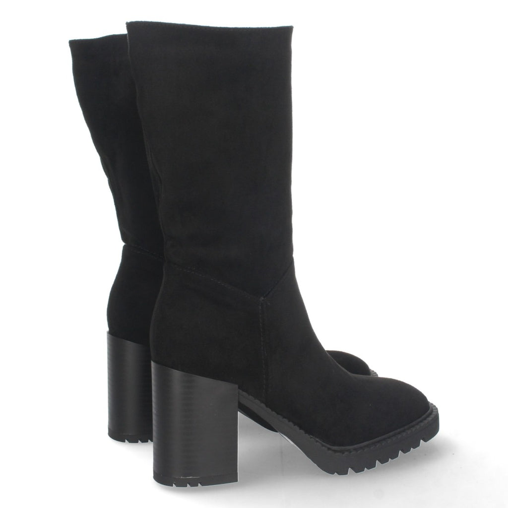 Schwarze elegante moderne Stiefel mit Absatz
