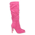 Fuchsiafarbene Stiefel mit dünnem Absatz und gerafftem Schaft