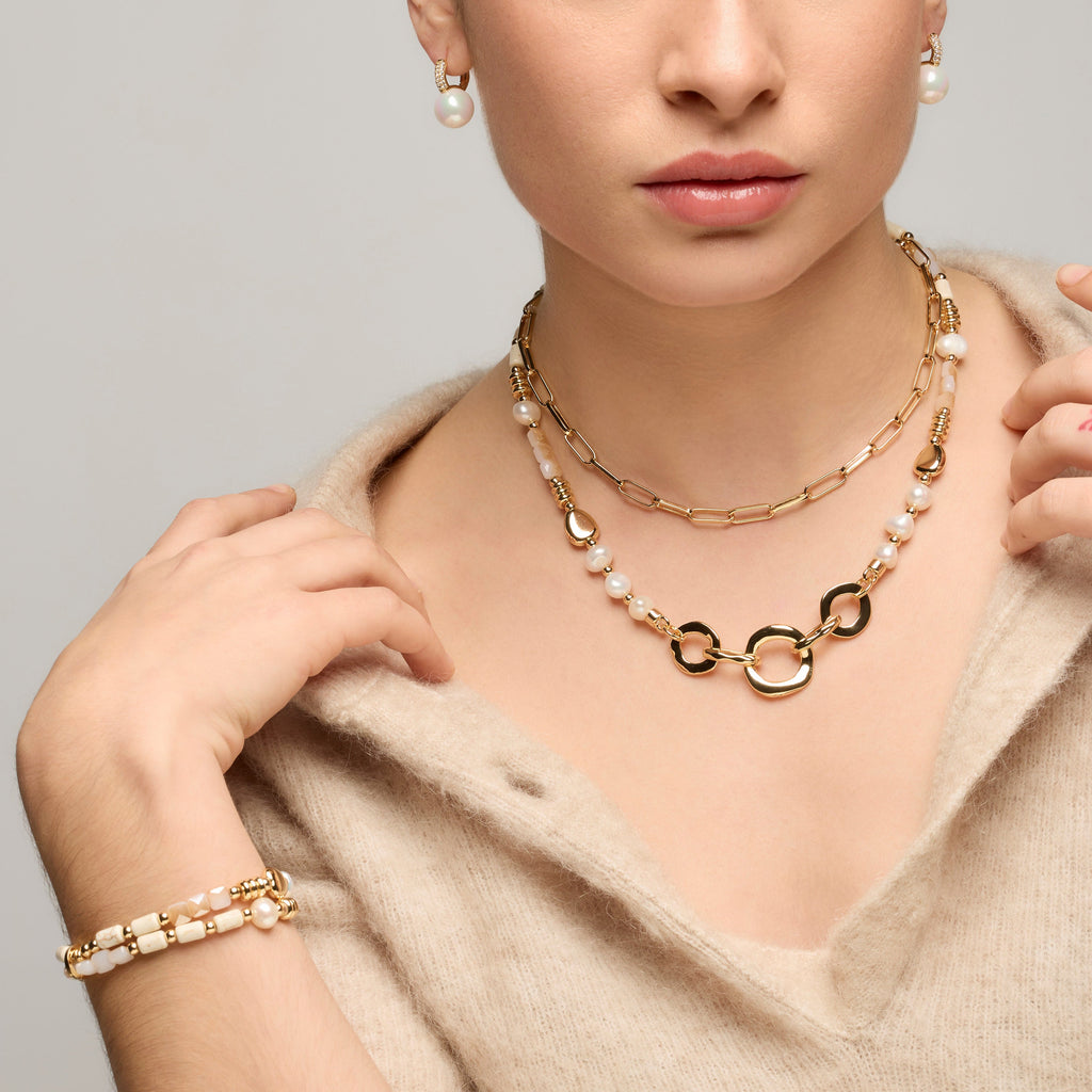 Pendientes acabado oro amarillo de 18k y Perla Blanca - Maeki